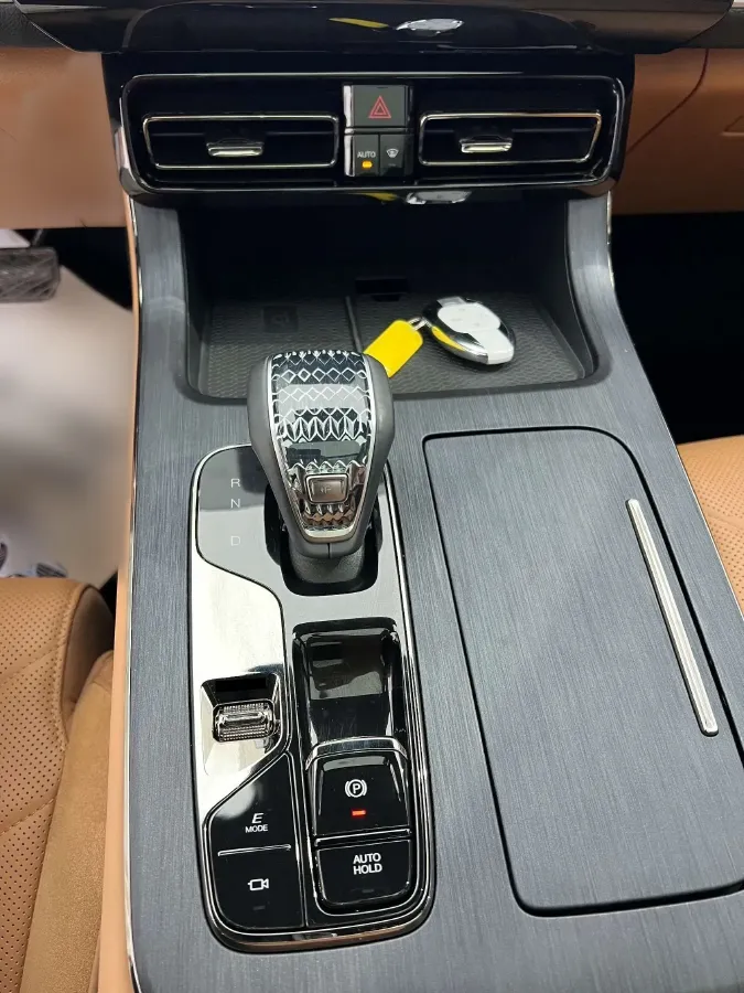 2024 GAC Trumpchi ES9 2.0T 190HP L4 2DHT PHEV 25.57KWH,autocango,china used car exporter,china ev exporter,chinese used car exporter,chinese used ev exporter