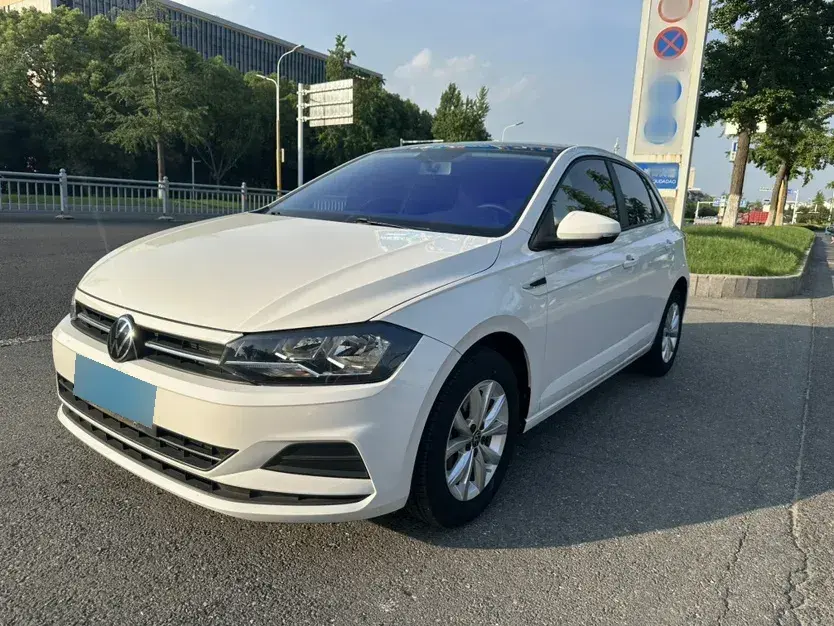 2021 Volkswagen Polo 1.5L 113HP L4 6AT