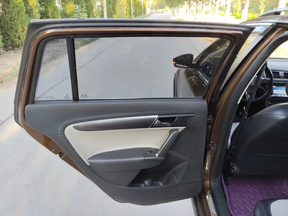 2014 Volkswagen Cross Lavida 1.4T 131HP L4 7DCT,autocango,china used car exporter,china ev exporter,chinese used car exporter,chinese used ev exporter