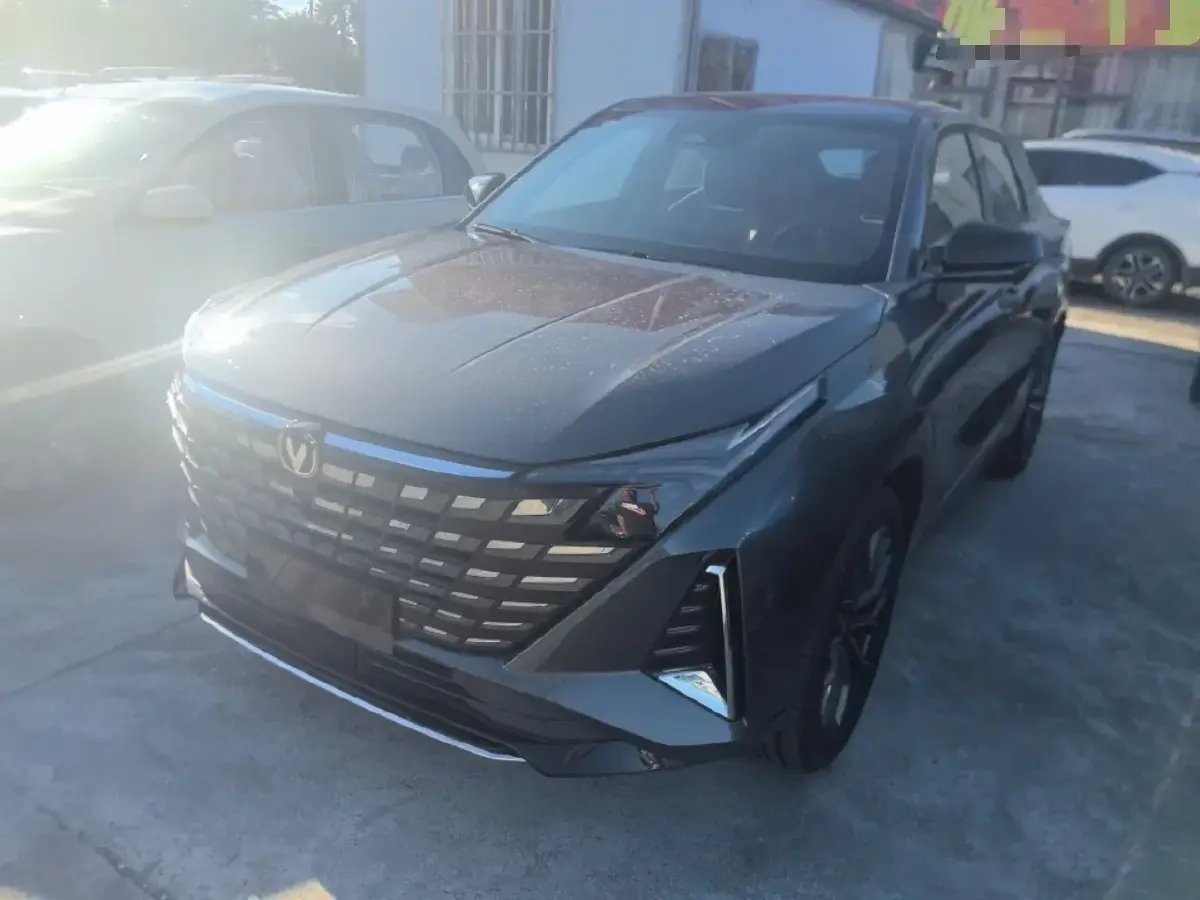 2025 ChangAn UNI-Z 1.5T 188HP L4 7DCT