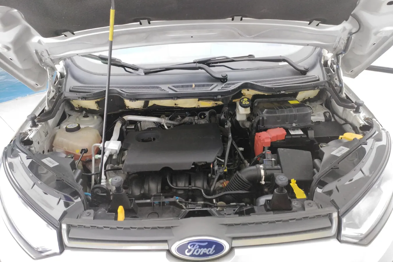 2013 Ford EcoSport 1.5L 110HP L4 6DCT,autocango,china used car exporter,china ev exporter,chinese used car exporter,chinese used ev exporter