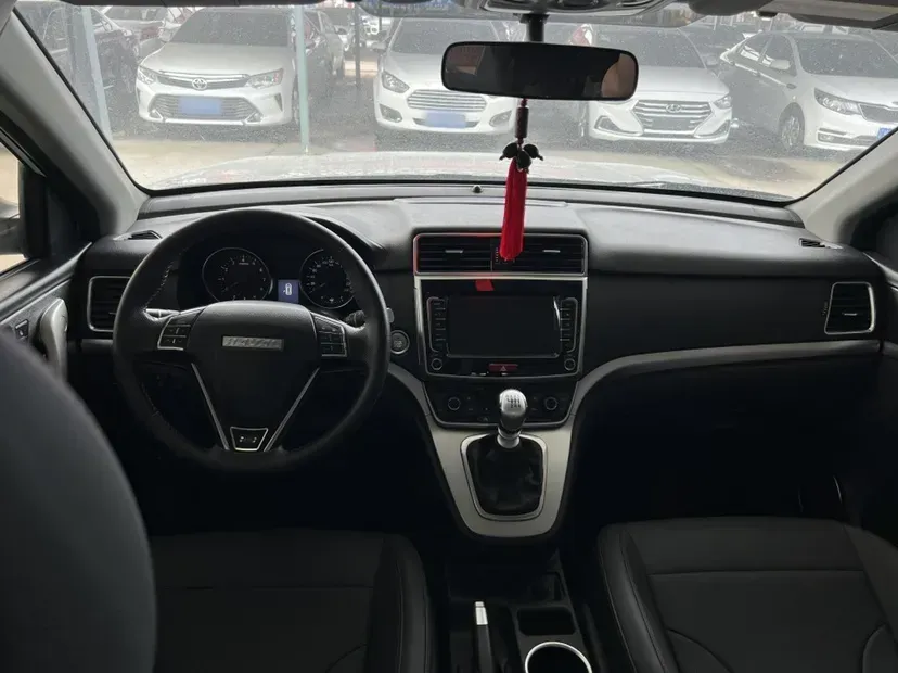 2019 Haval M6 1.5T 150HP L4 6MT,autocango,china used car exporter,china ev exporter,chinese used car exporter,chinese used ev exporter