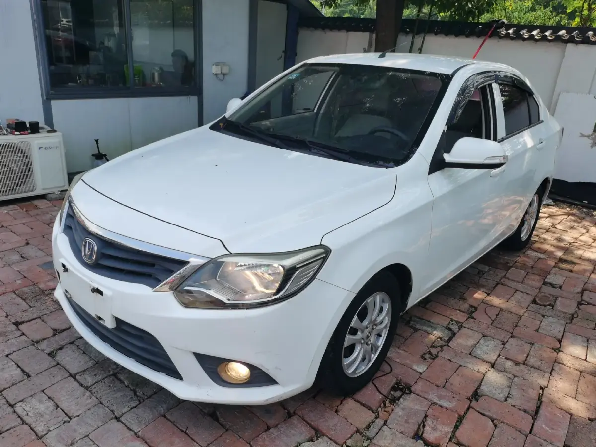 2015 ChangAn Alsvin V3 1.4L 101HP L4 5MT