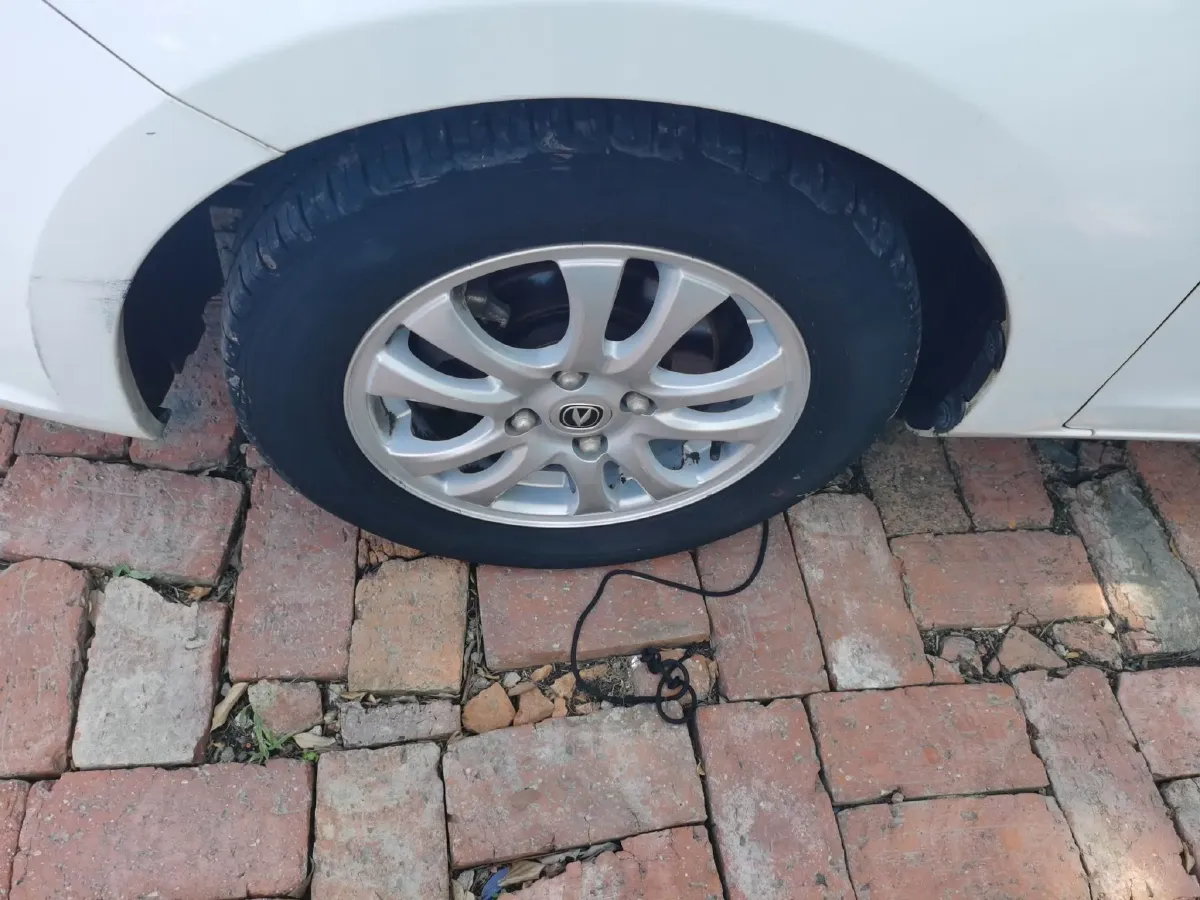 2015 ChangAn Alsvin V3 1.4L 101HP L4 5MT,autocango,china used car exporter,china ev exporter,chinese used car exporter,chinese used ev exporter