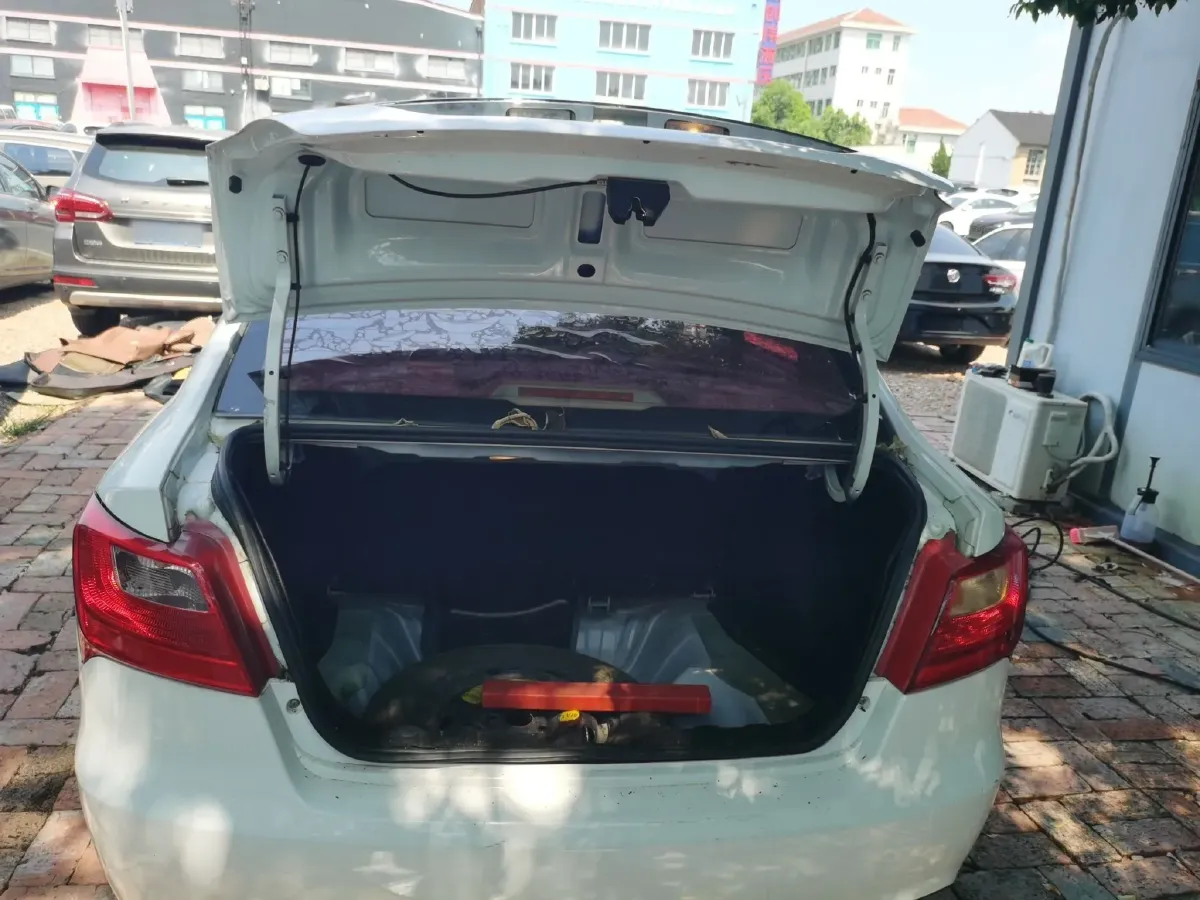 2015 ChangAn Alsvin V3 1.4L 101HP L4 5MT,autocango,china used car exporter,china ev exporter,chinese used car exporter,chinese used ev exporter