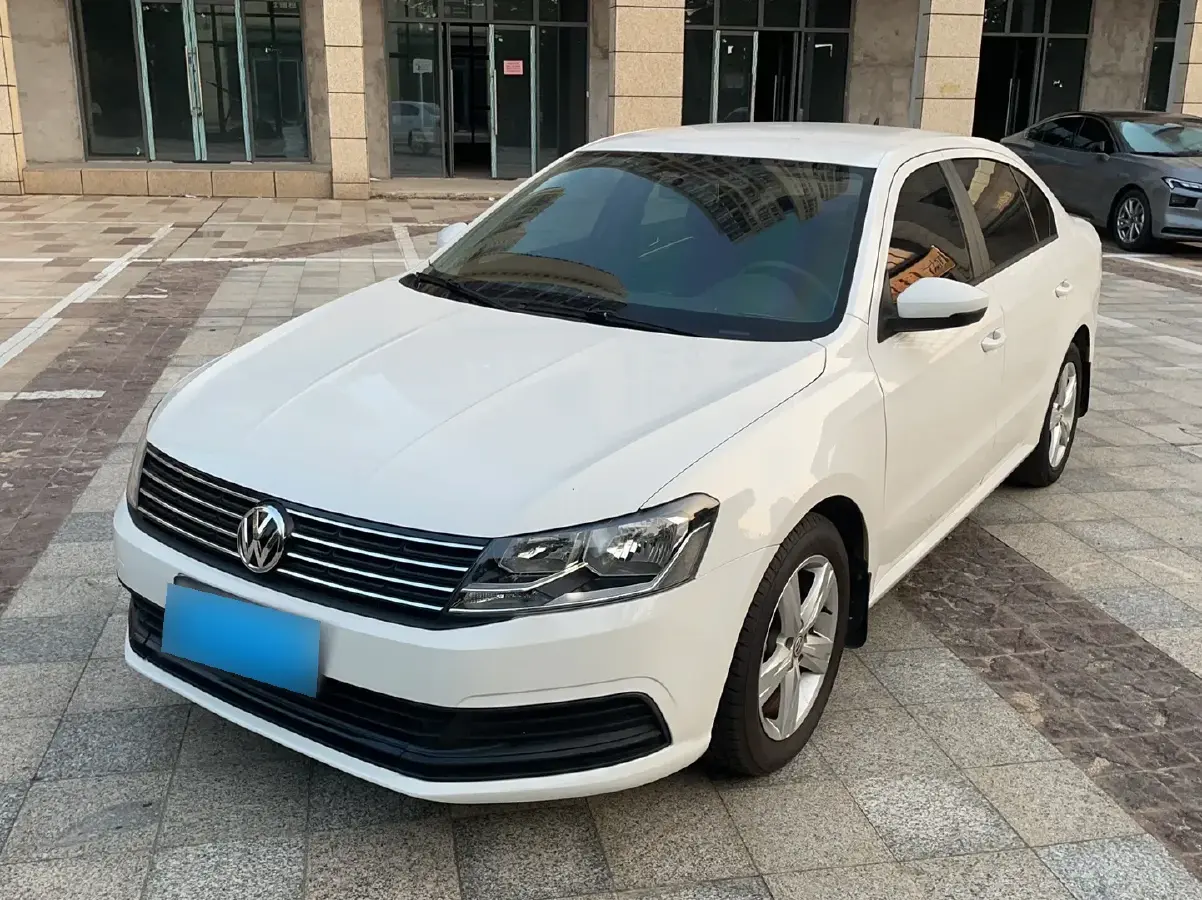 2017 Volkswagen Lavida 1.6L 110HP L4 6AT