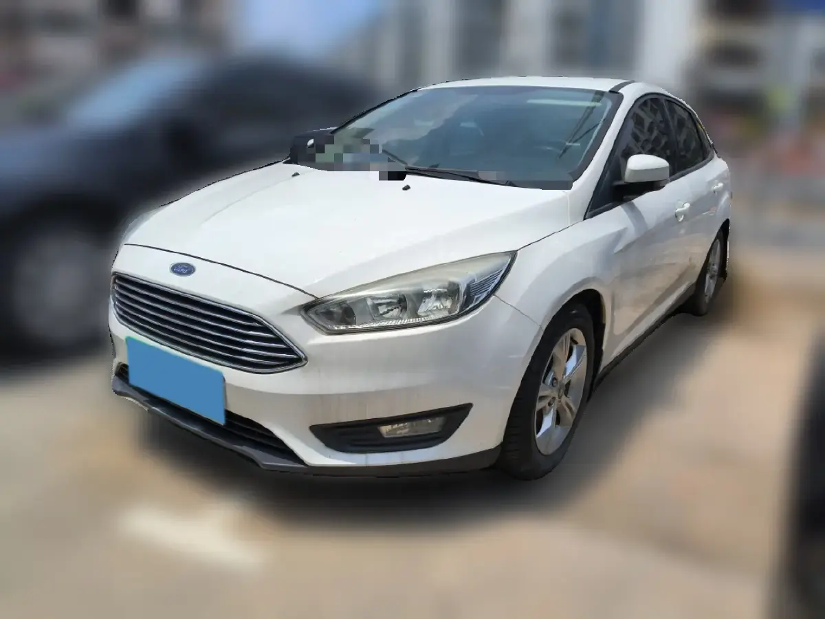 2015 Ford Focus 1.6L 125HP L4 6DCT