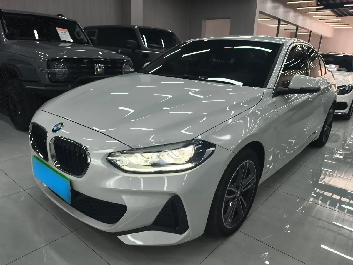 2021 BMW 1 Series 1.5T 140HP L3 7DCT