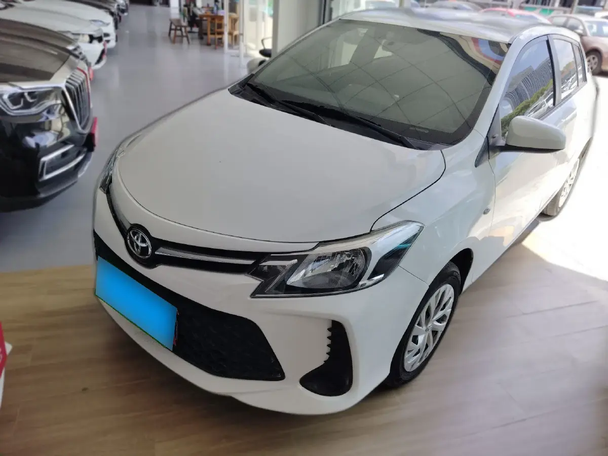 2021 Toyota Vios FS 1.5L 112HP L4 CVT