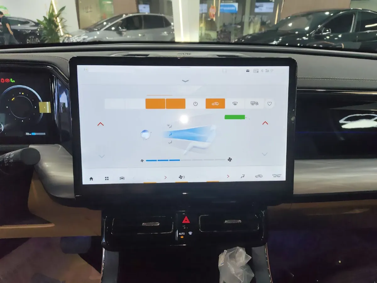 2024 GAC Trumpchi ES9 2.0T 190HP L4 2DHT PHEV 25.57KWH,autocango,china used car exporter,china ev exporter,chinese used car exporter,chinese used ev exporter