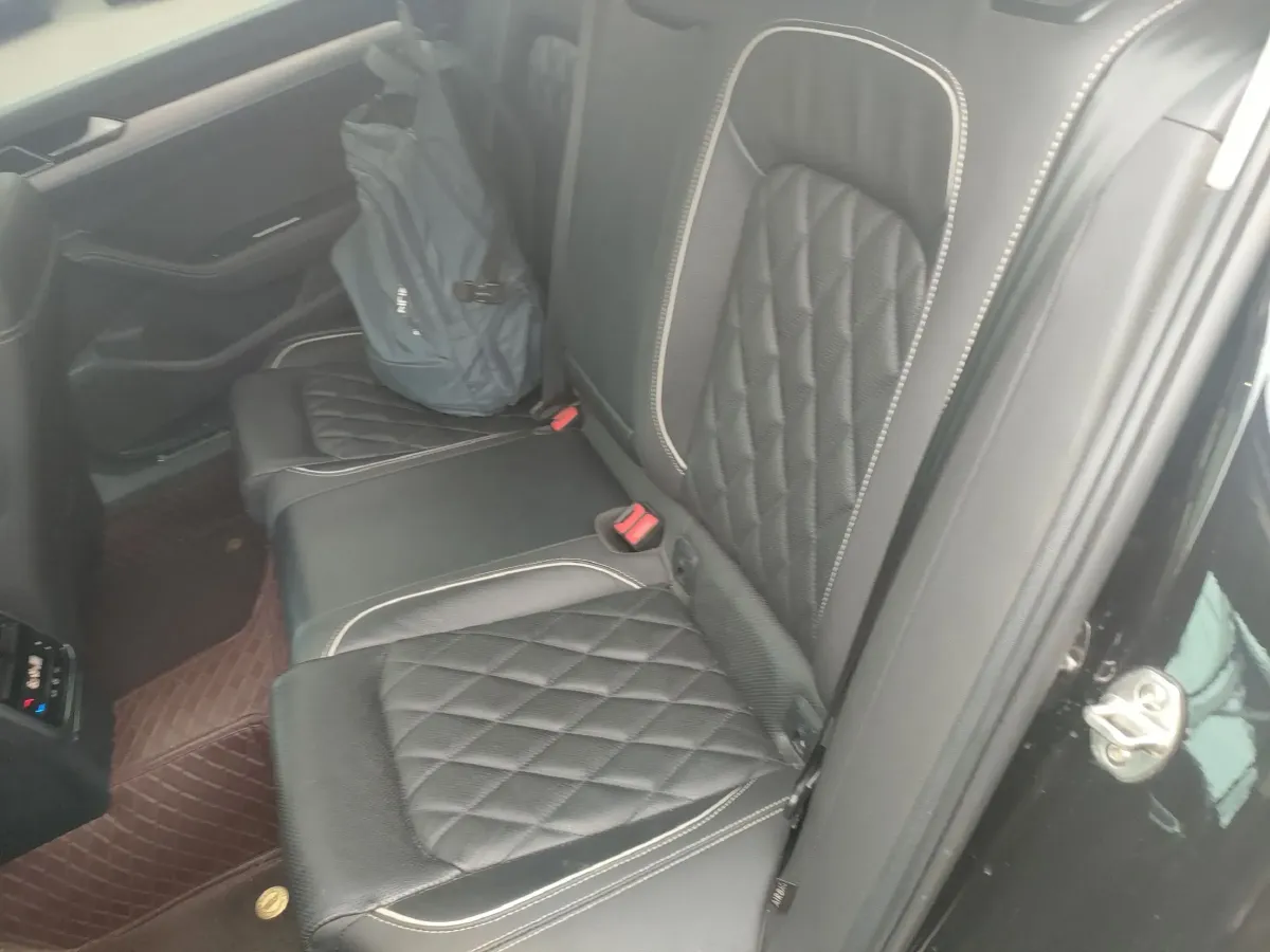 2022 Volkswagen Magotan GTE 1.4T 150HP L4 6DCT PHEV 13KWH,autocango,china used car exporter,china ev exporter,chinese used car exporter,chinese used ev exporter