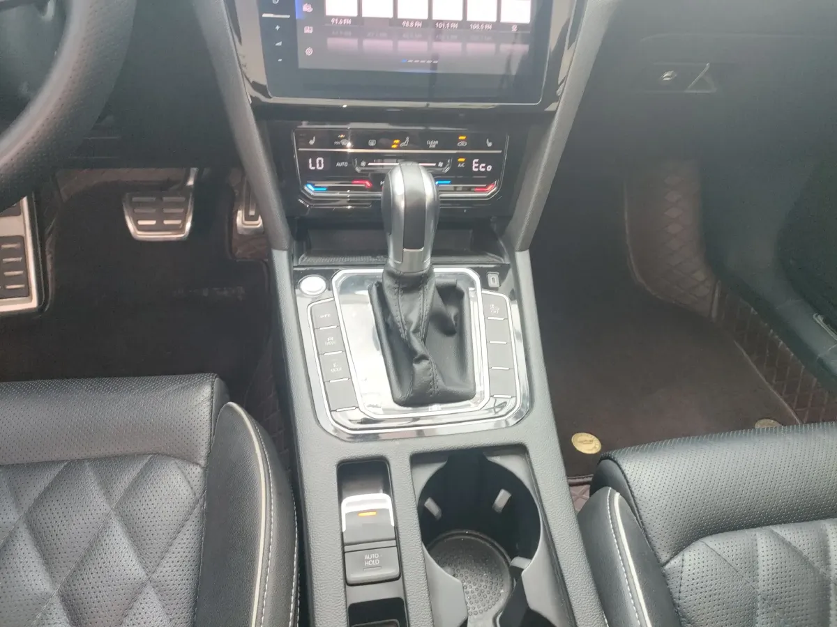 2022 Volkswagen Magotan GTE 1.4T 150HP L4 6DCT PHEV 13KWH,autocango,china used car exporter,china ev exporter,chinese used car exporter,chinese used ev exporter