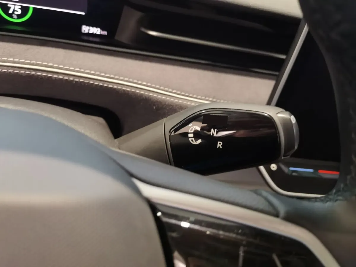 2024 Volkswagen ID.7 Vizzion BEV 84.8KWH,autocango,china used car exporter,china ev exporter,chinese used car exporter,chinese used ev exporter