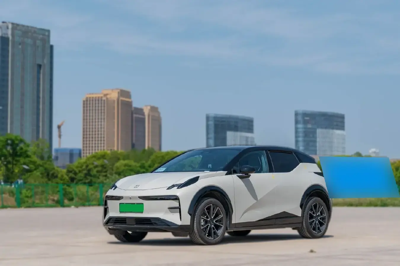 2023 Zeekr X BEV 66KWH