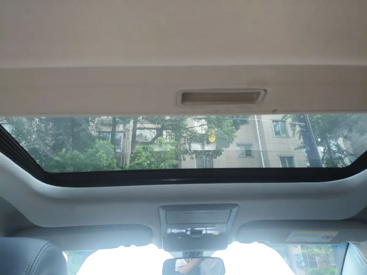 2014 Chevrolet Captiva 2.4L 167HP L4 6AT,autocango,china used car exporter,china ev exporter,chinese used car exporter,chinese used ev exporter