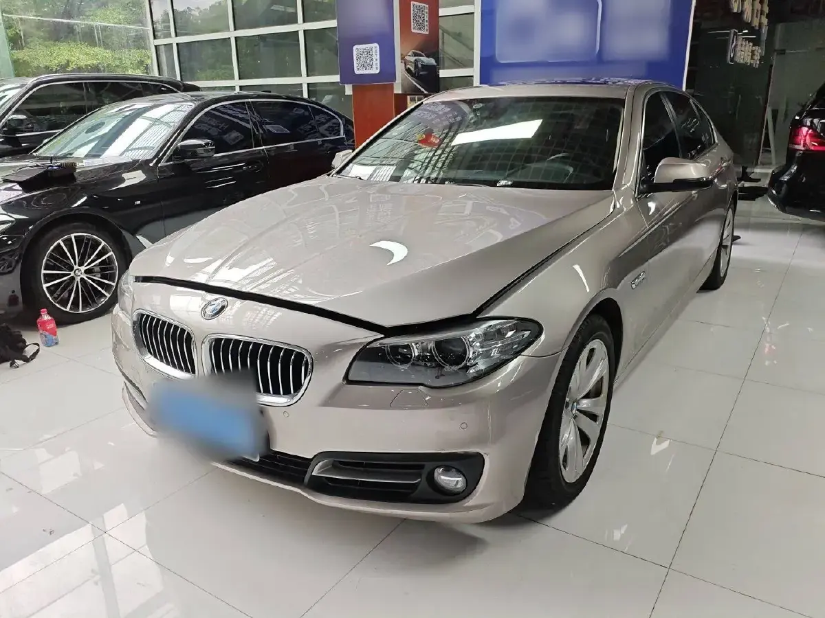 2014 BMW 5 Series 2.0T 184HP L4 8AT