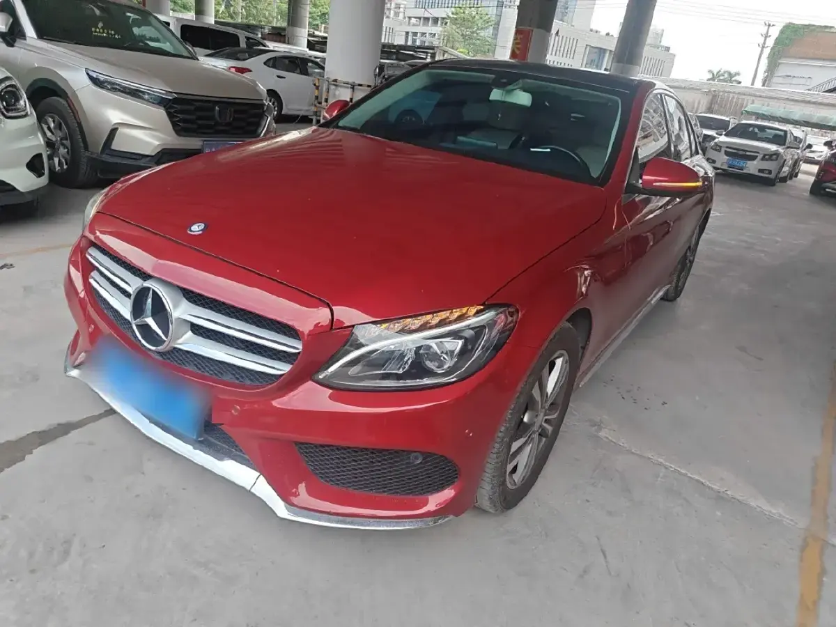 2017 Mercedes-Benz C Class 2.0T 184HP L4 7AT