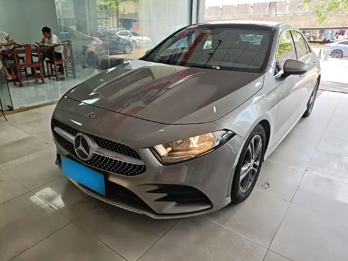 2022 Mercedes-Benz A Class 1.3T 136HP L4 7DCT