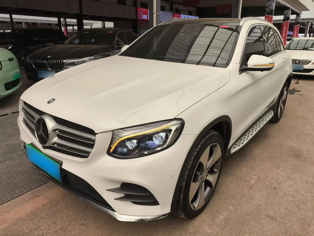 2017 Mercedes-Benz GLC Class 2.0T 245HP L4 9AT