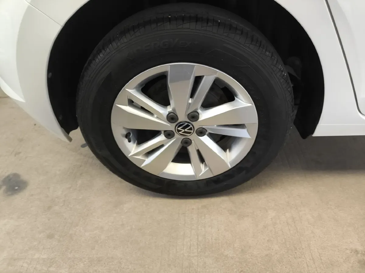 2021 Volkswagen Polo 1.5L 113HP L4 6AT,autocango,china used car exporter,china ev exporter,chinese used car exporter,chinese used ev exporter