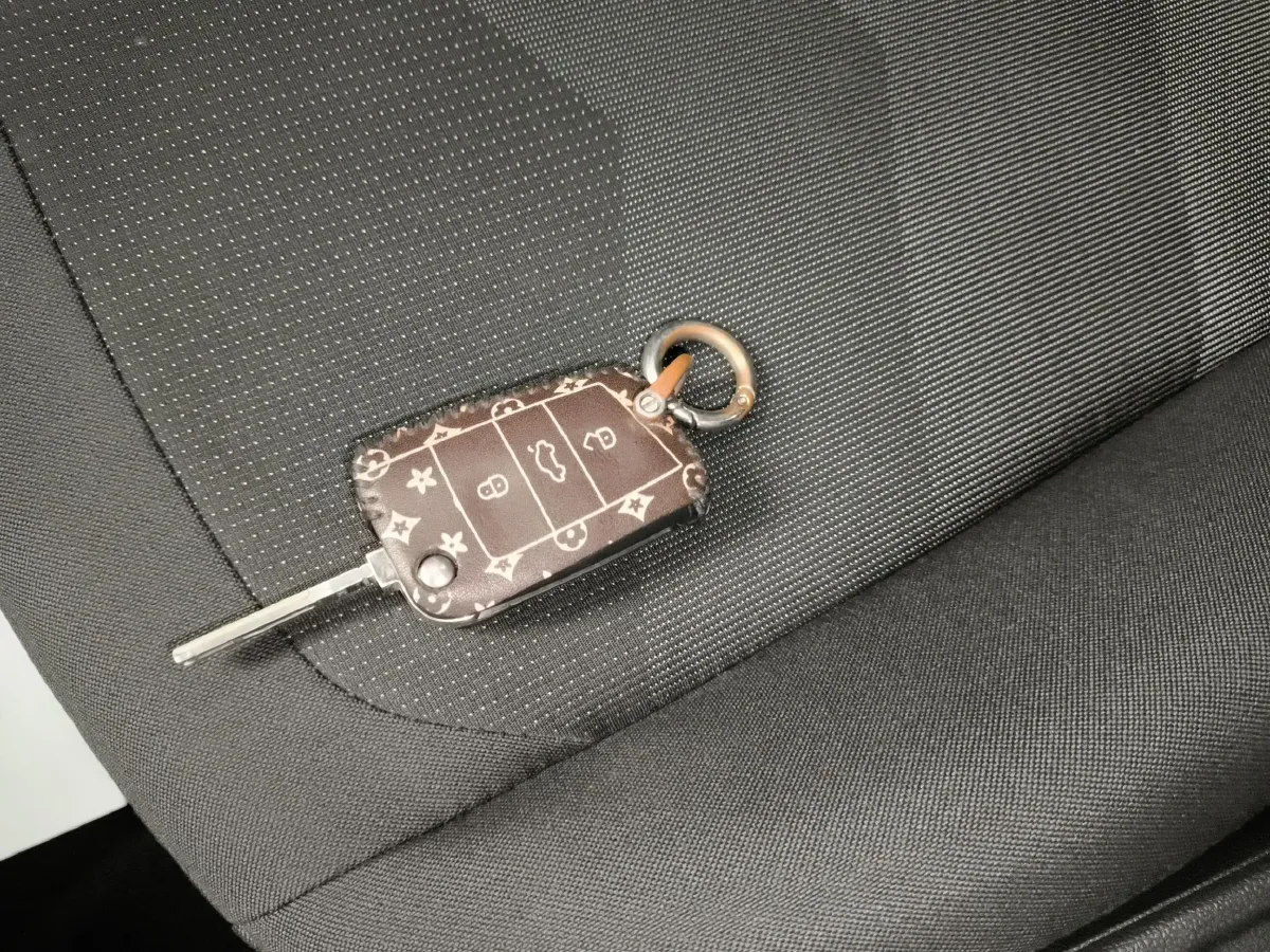 2021 Volkswagen Polo 1.5L 113HP L4 6AT,autocango,china used car exporter,china ev exporter,chinese used car exporter,chinese used ev exporter