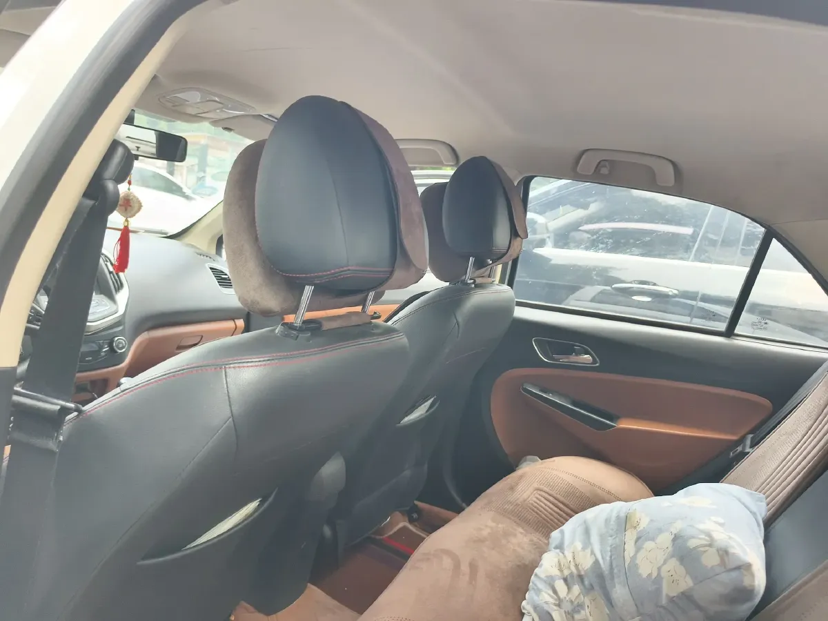 2017 Geely KingKong 1.5L 94HP L4 5MT,autocango,china used car exporter,china ev exporter,chinese used car exporter,chinese used ev exporter