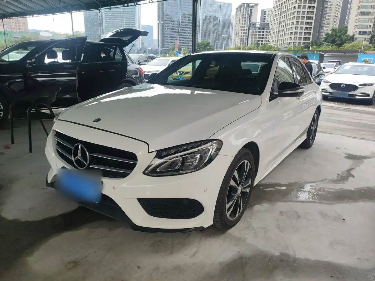 2016 Mercedes-Benz C Class 2.0T 184HP L4 7AT