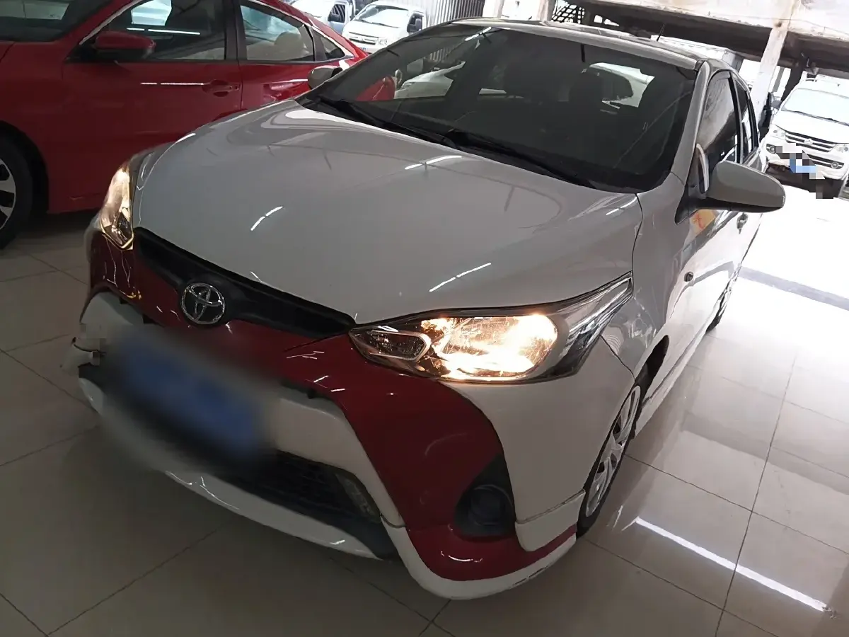 2018 Toyota Yaris L 1.5L 107HP L4 CVT