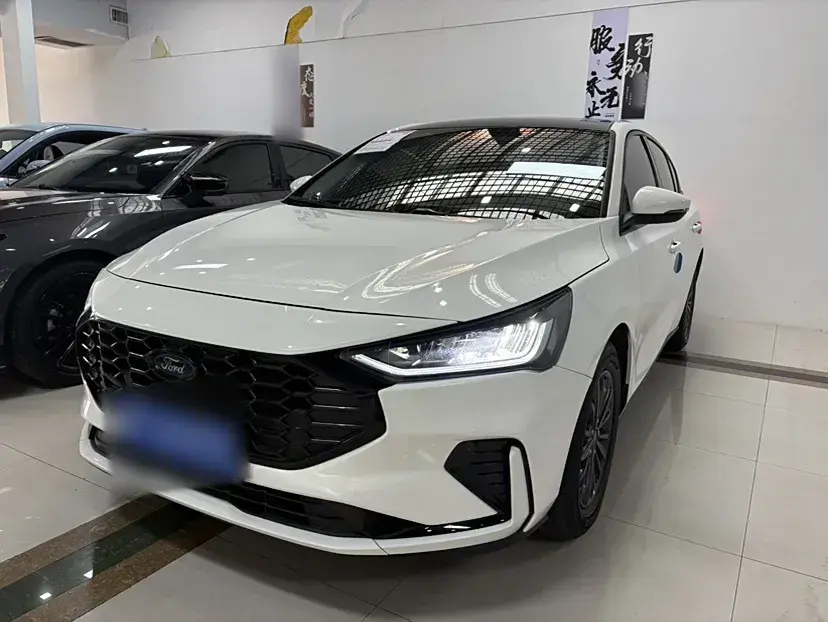 2022 Ford Focus 1.5T 177HP L4 6AT