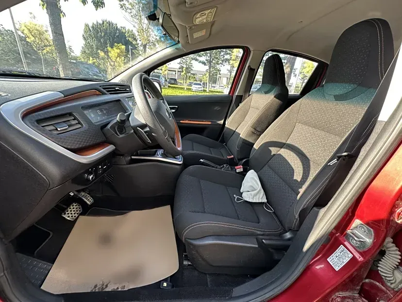 2017 Geely Vision X1 1.3L 88HP L4 4AT,autocango,china used car exporter,china ev exporter,chinese used car exporter,chinese used ev exporter