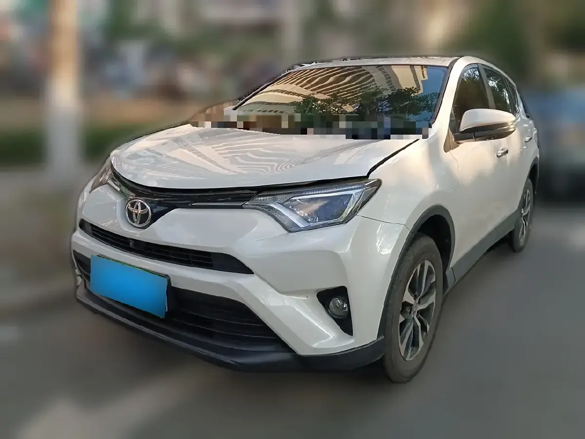 2016 Toyota RAV4 2.0L 151HP L4 CVT