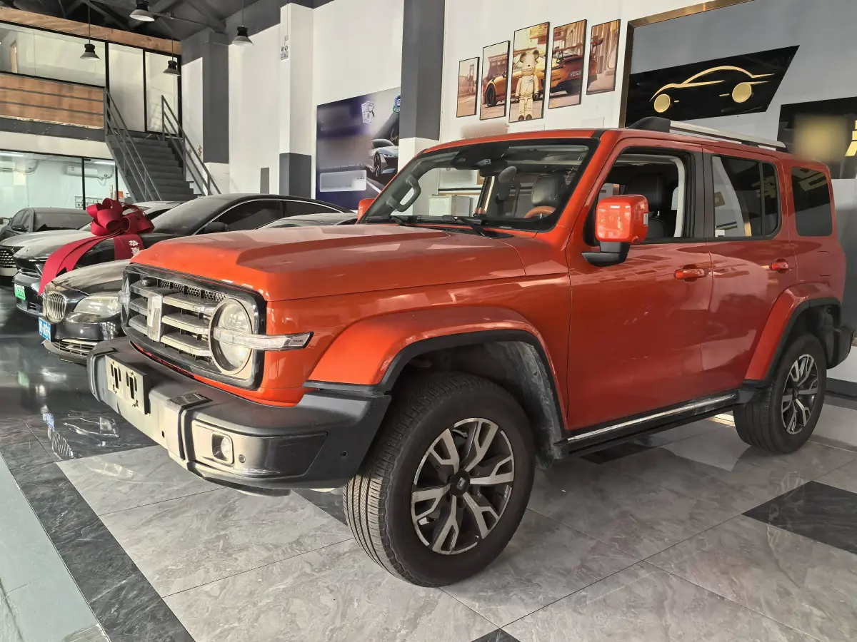 2023 Tank 300 2.0T 227HP L4 8AT