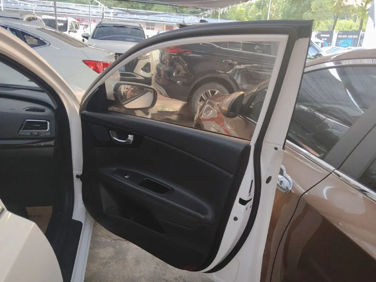 2017 Kia Cachet 1.8L 143HP L4 6AT,autocango,china used car exporter,china ev exporter,chinese used car exporter,chinese used ev exporter