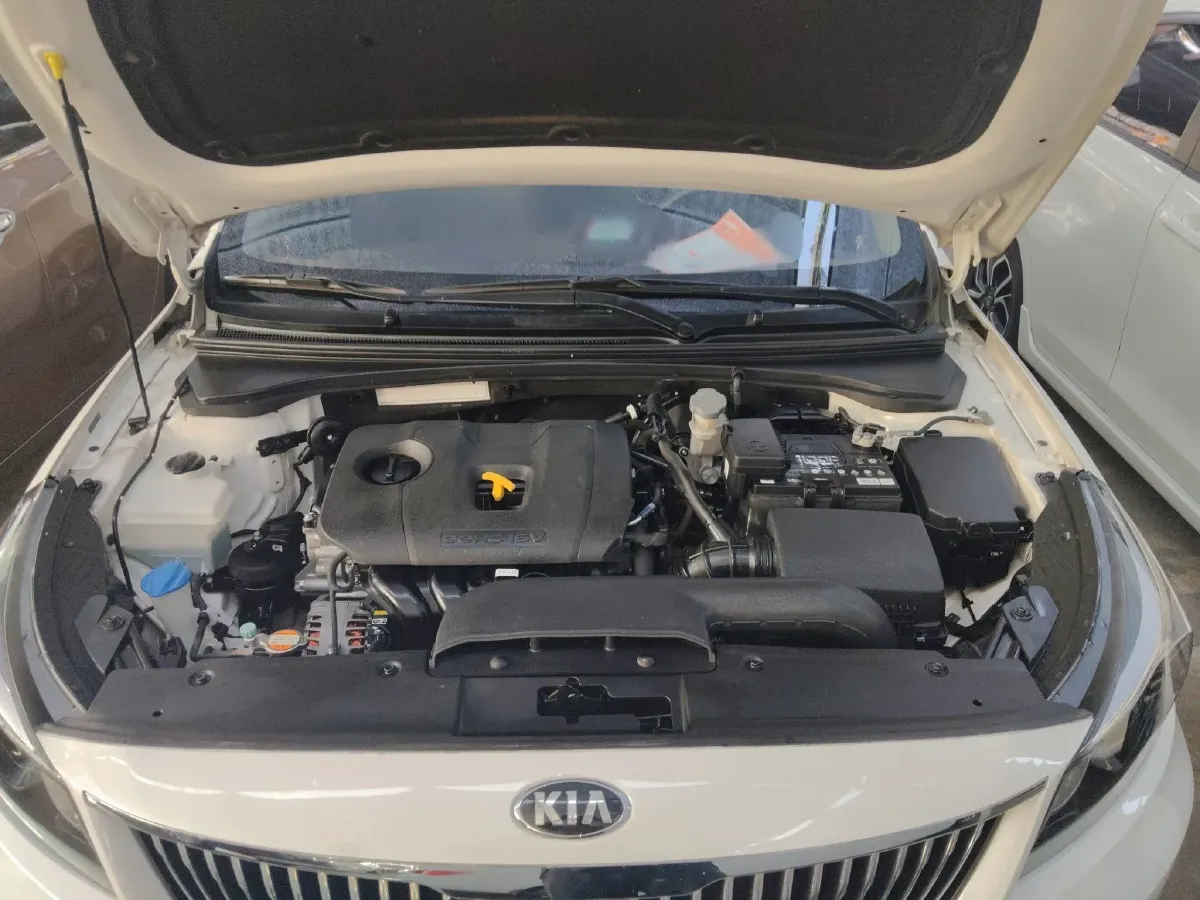 2017 Kia Cachet 1.8L 143HP L4 6AT,autocango,china used car exporter,china ev exporter,chinese used car exporter,chinese used ev exporter