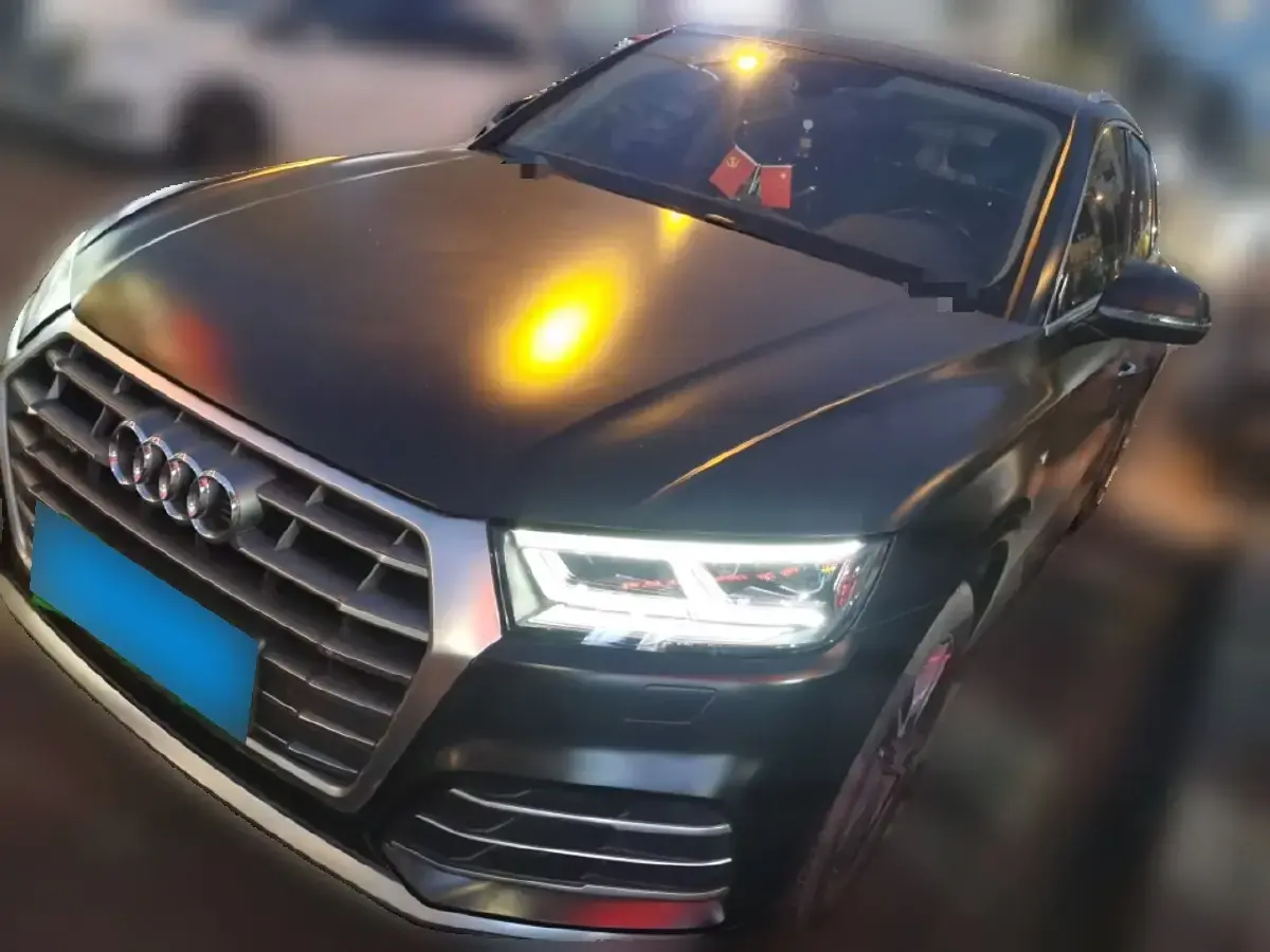 2020 Audi Q5L 2.0T 190HP L4 7DCT
