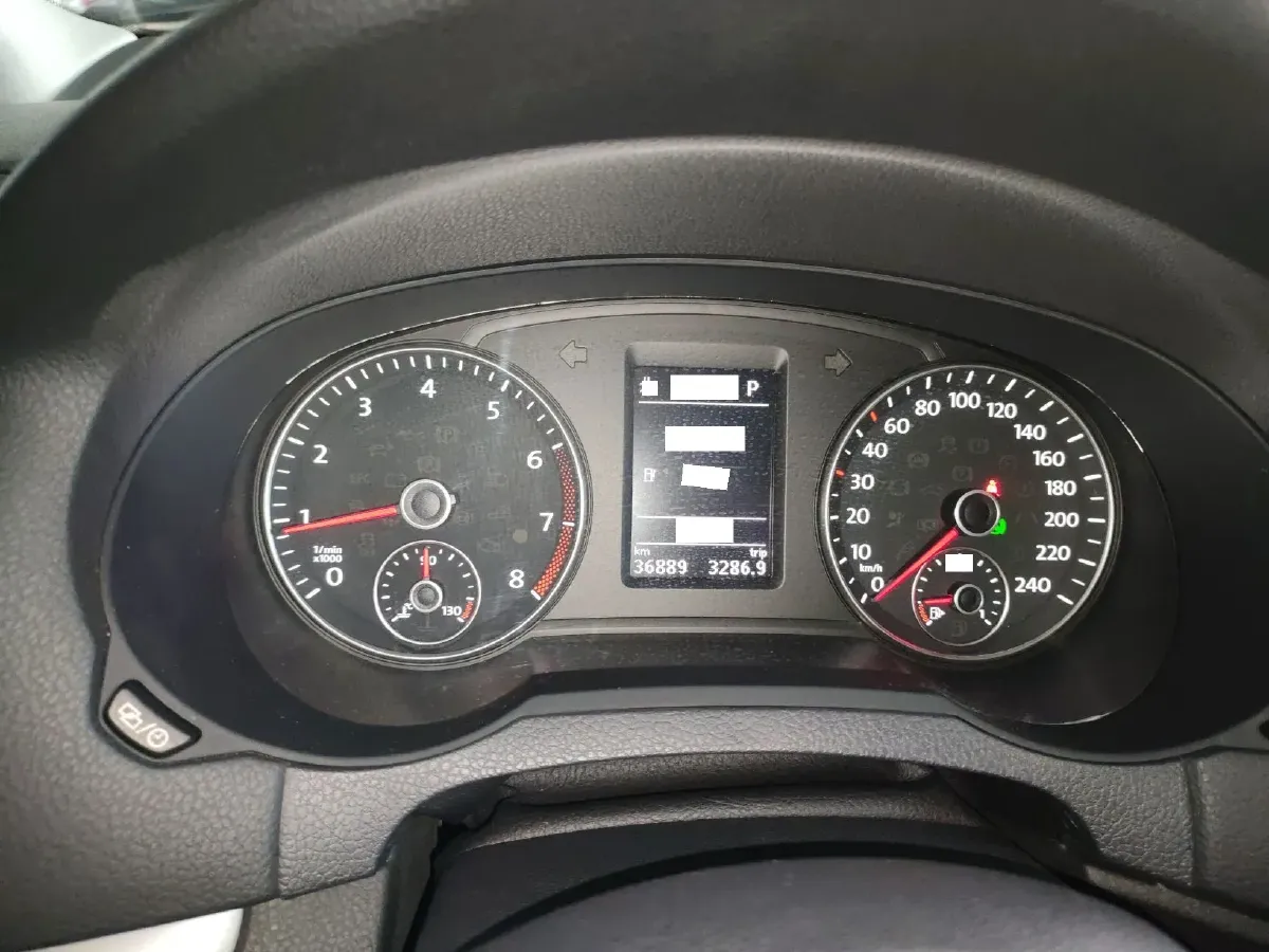 2018 Volkswagen Sharan 2.0T 220HP L4 6DCT,autocango,china used car exporter,china ev exporter,chinese used car exporter,chinese used ev exporter