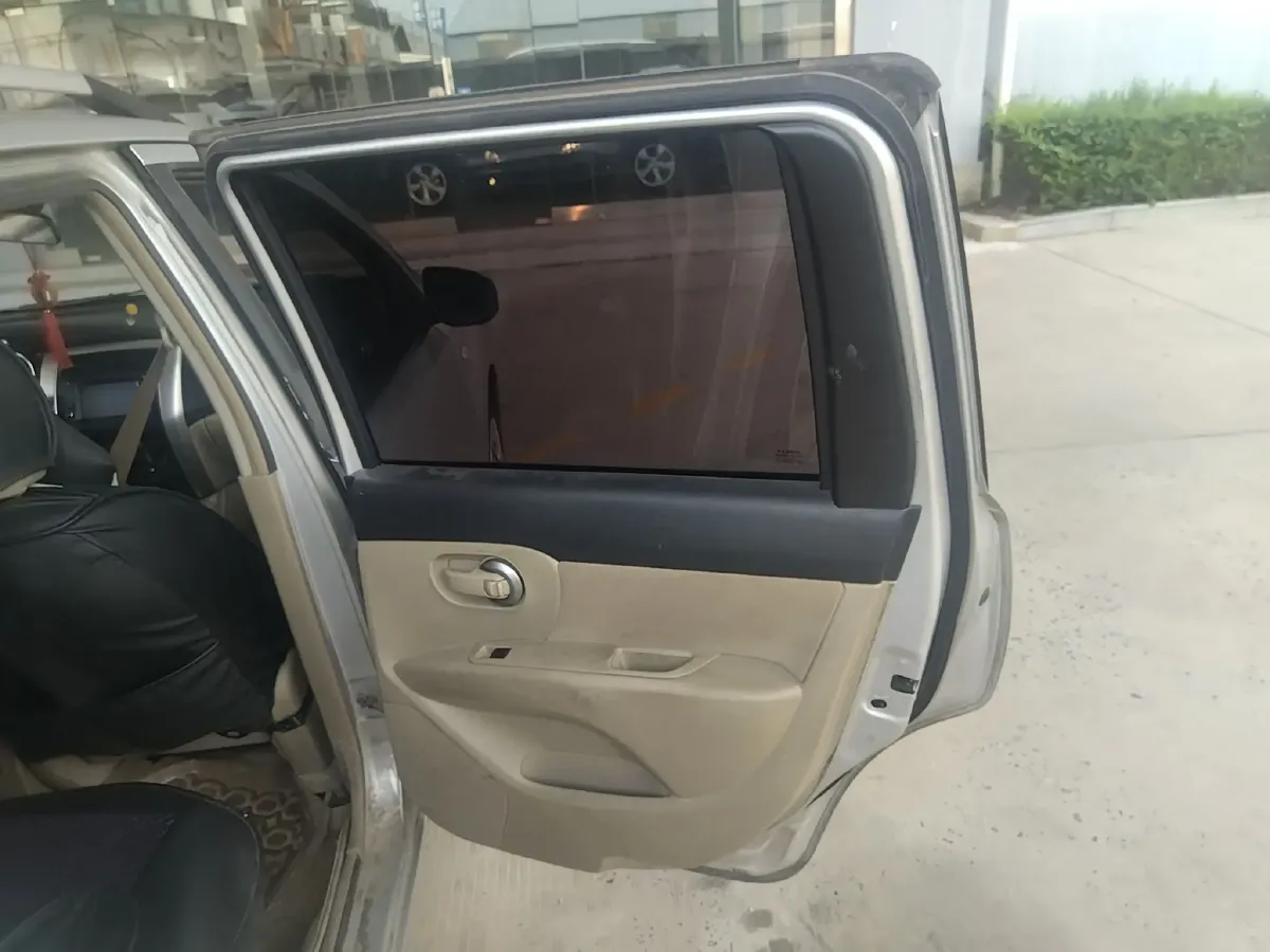 2013 Nissan Livina 1.6L 124HP L4 5MT,autocango,china used car exporter,china ev exporter,chinese used car exporter,chinese used ev exporter