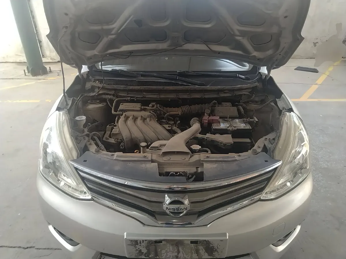 2013 Nissan Livina 1.6L 124HP L4 5MT,autocango,china used car exporter,china ev exporter,chinese used car exporter,chinese used ev exporter