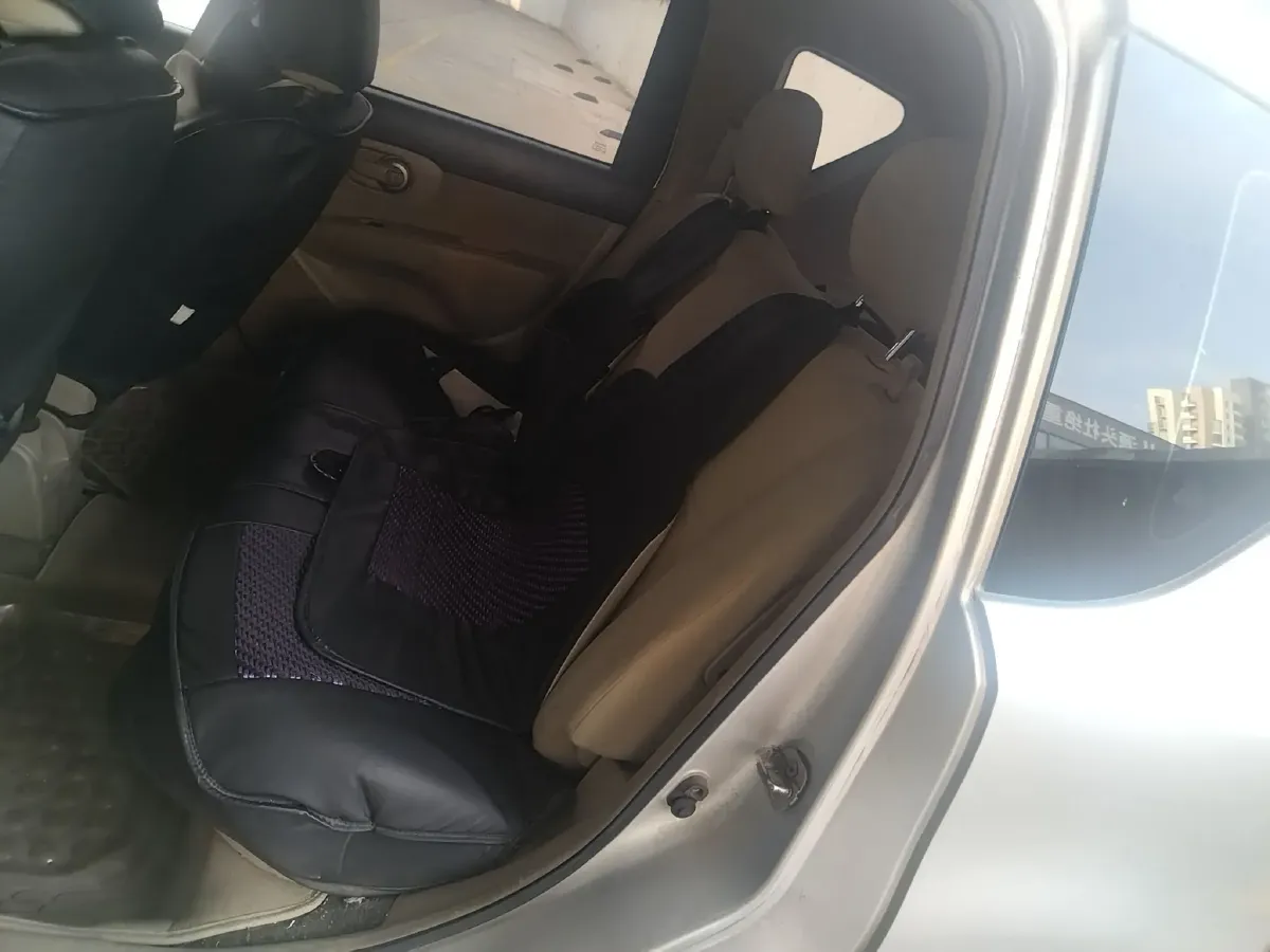 2013 Nissan Livina 1.6L 124HP L4 5MT,autocango,china used car exporter,china ev exporter,chinese used car exporter,chinese used ev exporter