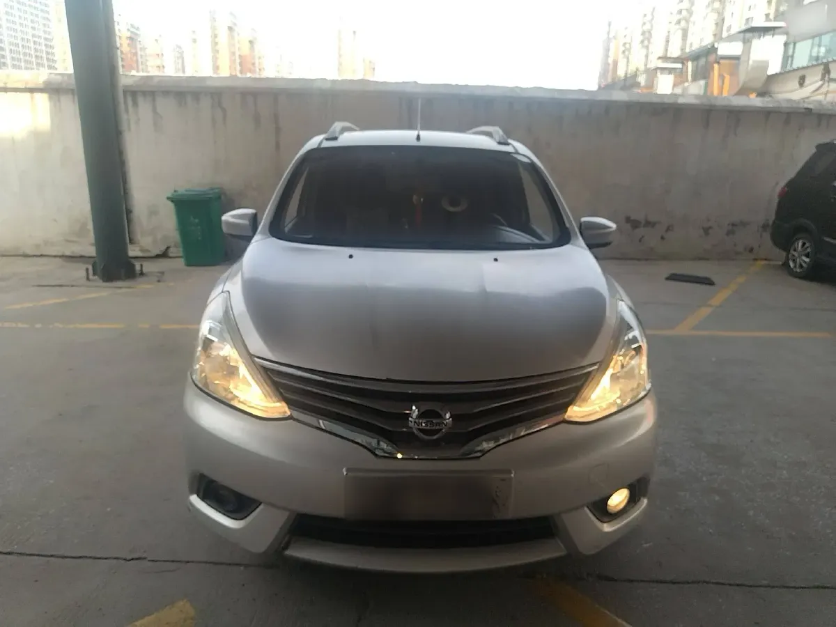 2013 Nissan Livina 1.6L 124HP L4 5MT,autocango,china used car exporter,china ev exporter,chinese used car exporter,chinese used ev exporter