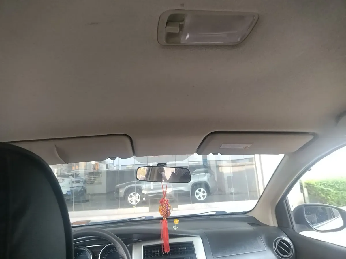 2013 Nissan Livina 1.6L 124HP L4 5MT,autocango,china used car exporter,china ev exporter,chinese used car exporter,chinese used ev exporter