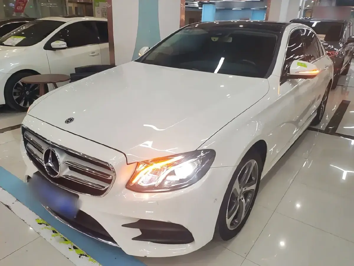 2017 Mercedes-Benz E Class 2.0T 245HP L4 9AT