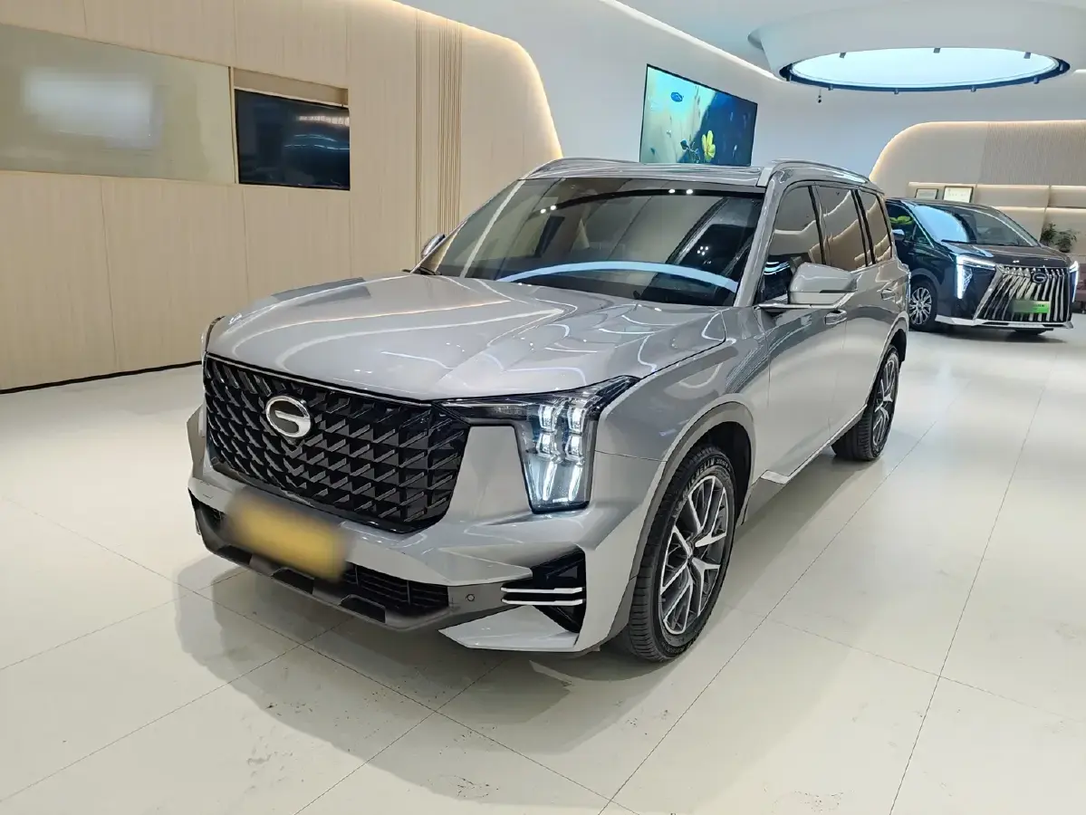 2022 GAC Trumpchi GS8 2.0T 252HP L4 8AT