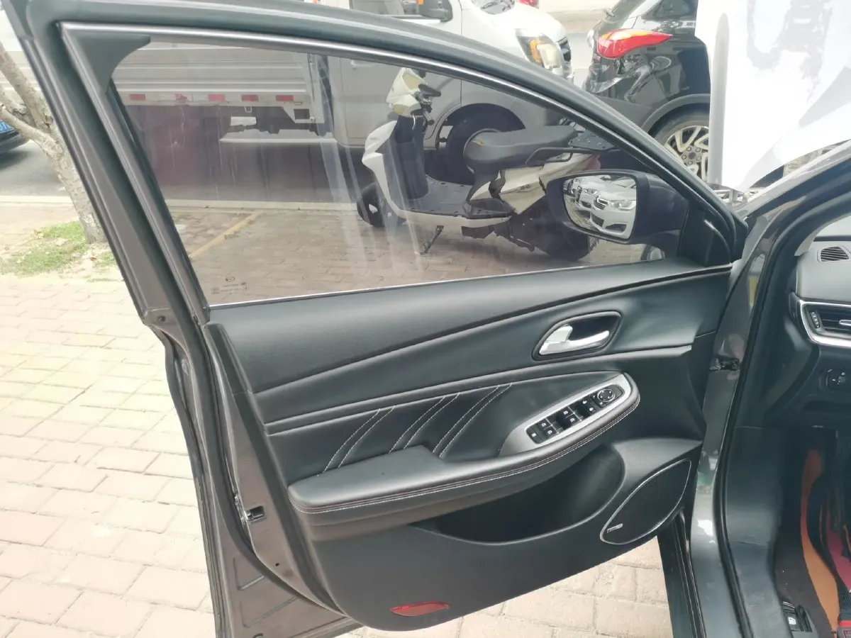 2021 GAC Trumpchi GA4 1.5T 163HP L3 7DCT,autocango,china used car exporter,china ev exporter,chinese used car exporter,chinese used ev exporter