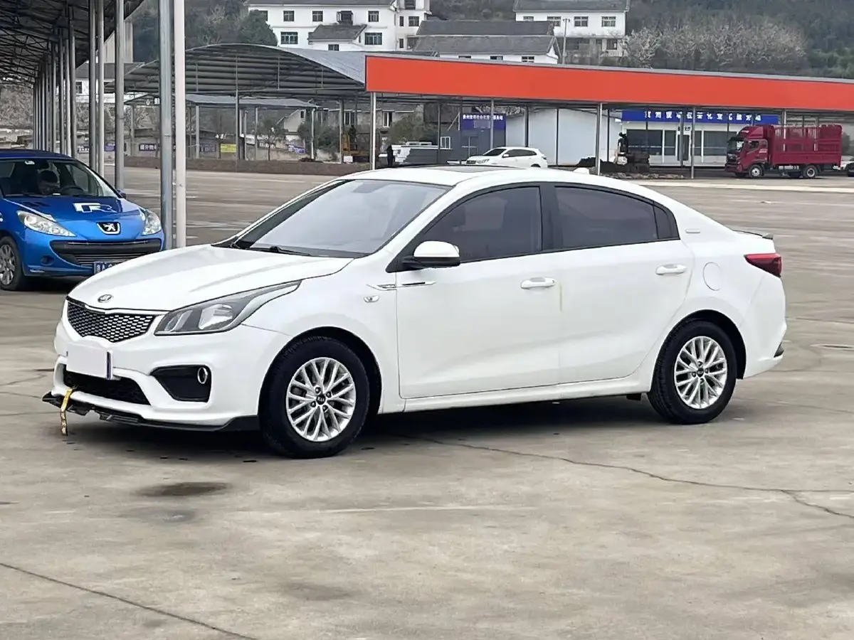 2017 Kia K2 1.4L 100HP L4 6AT