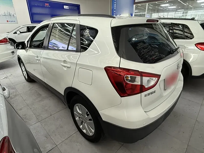 2015 Suzuki S-cross 1.6L 122HP L4 CVT,autocango,china used car exporter,china ev exporter,chinese used car exporter,chinese used ev exporter