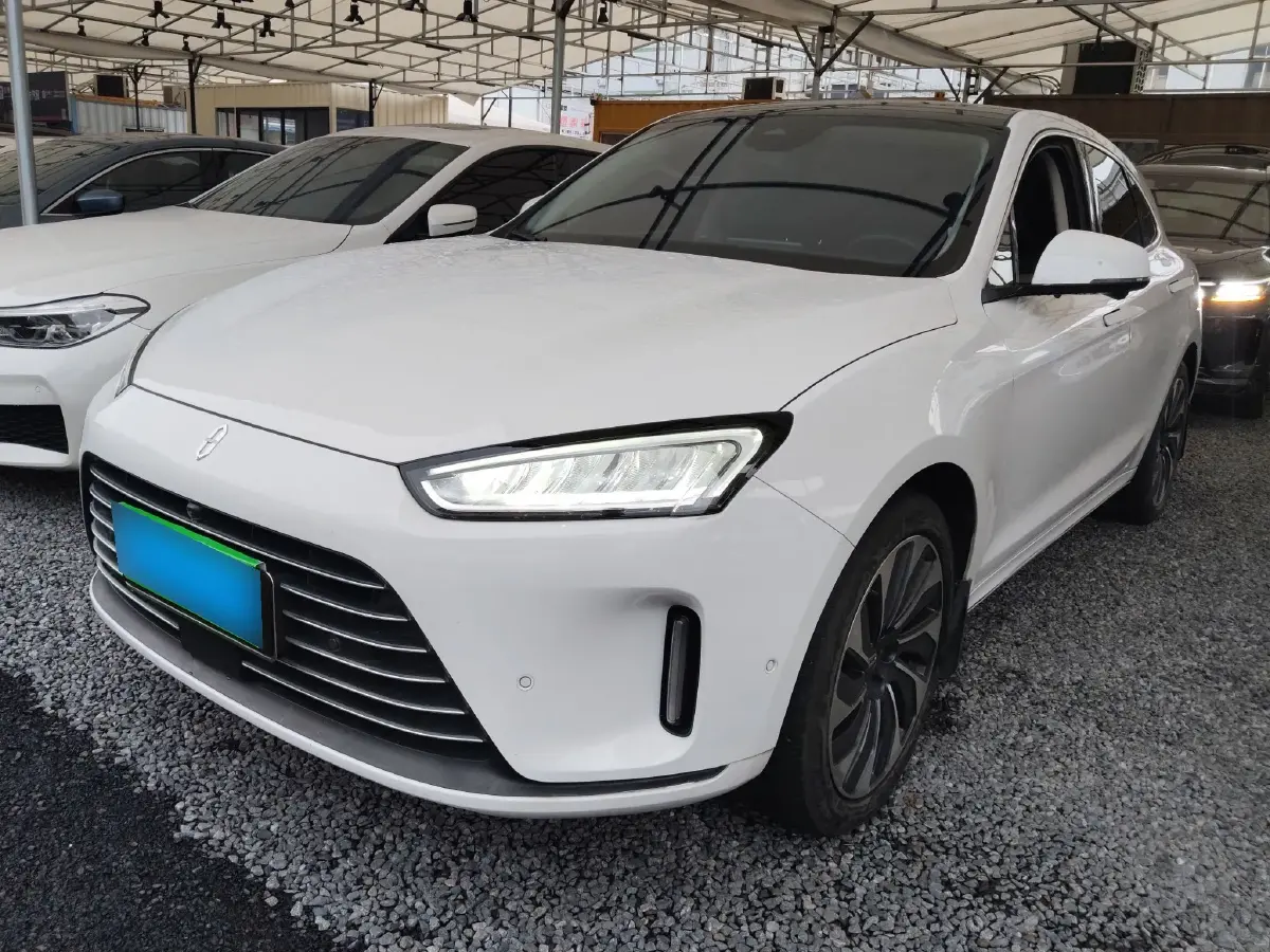 2022 HIMA AITO M5 Range Extended 125HP REEV 40KWH