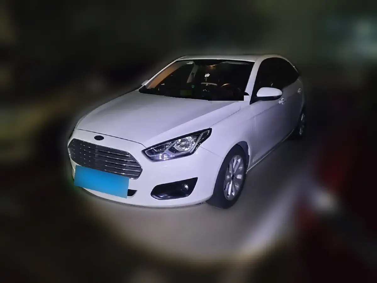 2017 Ford Escort 1.5L 113HP L4 6AT