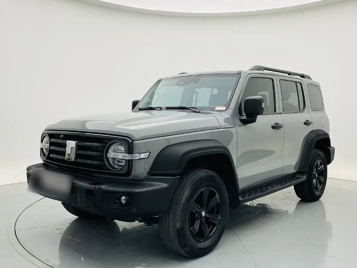 2021 Tank 300 2.0T 227HP L4 8AT