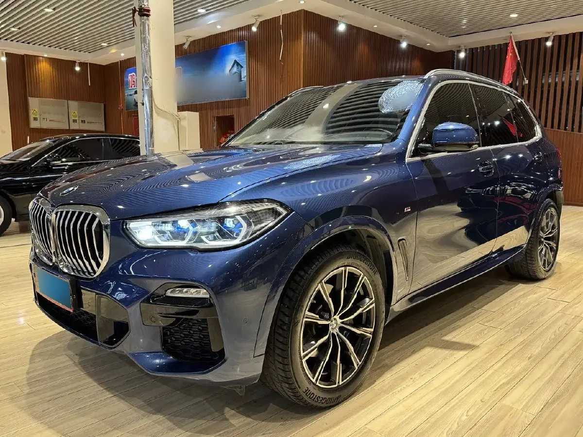 2019 BMW X5 3.0T 340HP L6 8AT